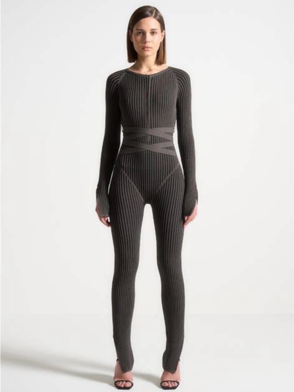 Manière De Voir Gray Ribbed Knit Long Sleeve Round Neck Tie Waist
Jumpsuit S